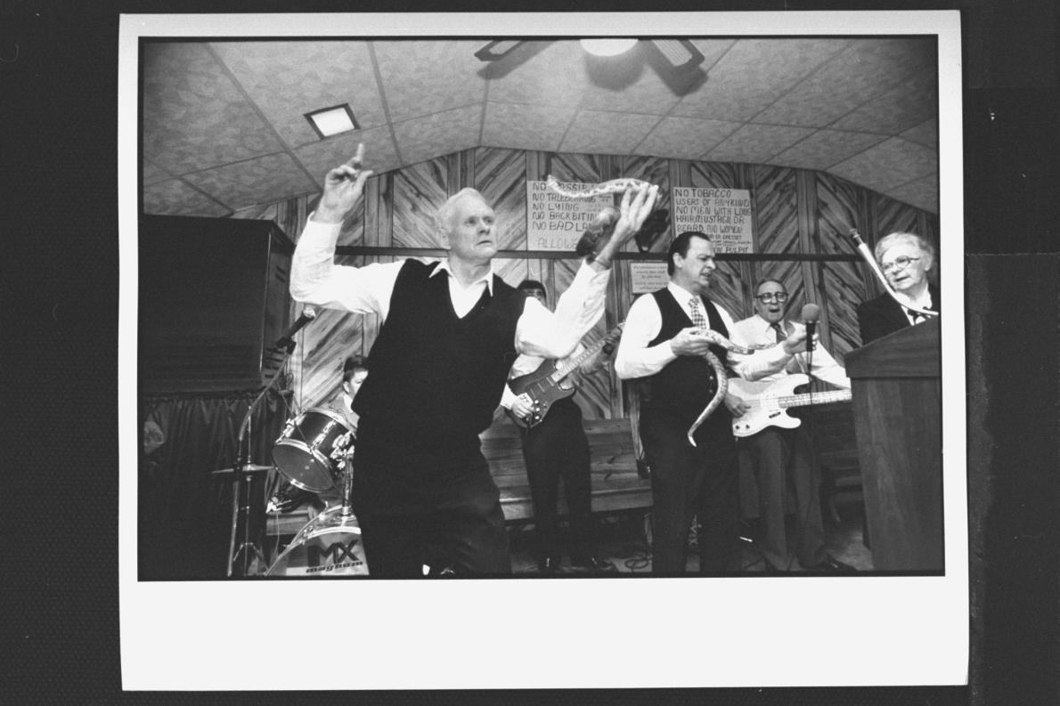 ギャラリー 死者も出る毒ヘビの儀式 米国のキリスト教一派 写真と図15点 ナショナルジオグラフィック日本版サイト