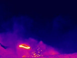 ギャラリー：火山が「煙の輪」を吐き出す謎を解明、珍現象のわけも　写真5点
