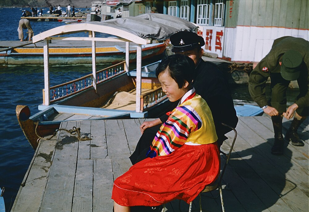 激レア　現地購入　昔の韓国　写真集　オモニ　사진집　어머니 ギャラリー： 朝鮮戦争休戦間もない韓国の希少なカラー写真10点