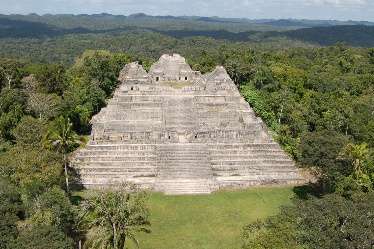 ギャラリー：1700年前のマヤ王族の墓と財宝を発見、伝説の