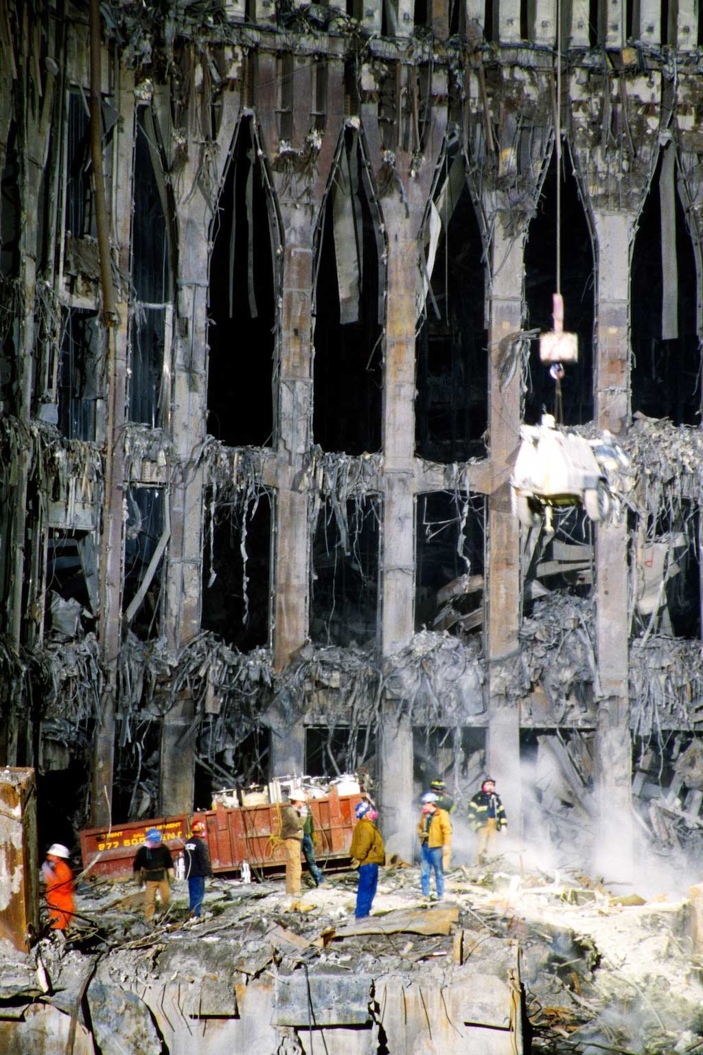 ギャラリー:9.11の現場を生き延びたNYの考古学的遺物 写真15点 ナショナルジオグラフィック日本版サイト