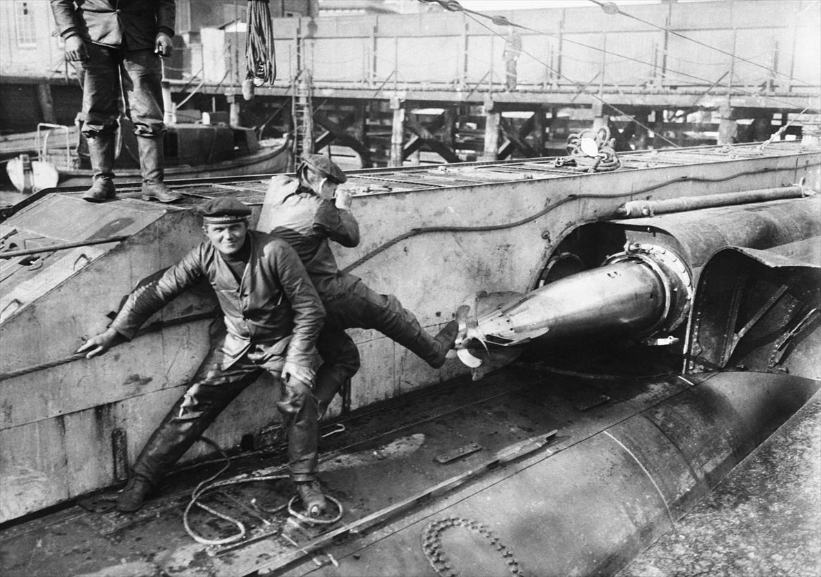 ギャラリー：100年前に沈んだドイツ軍潜水艦「Uボート」を海底で