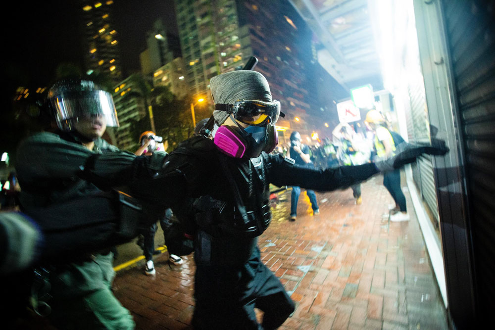 ギャラリー：香港デモ半年、日本人写真家が見た若者たちの抗議 写真5点