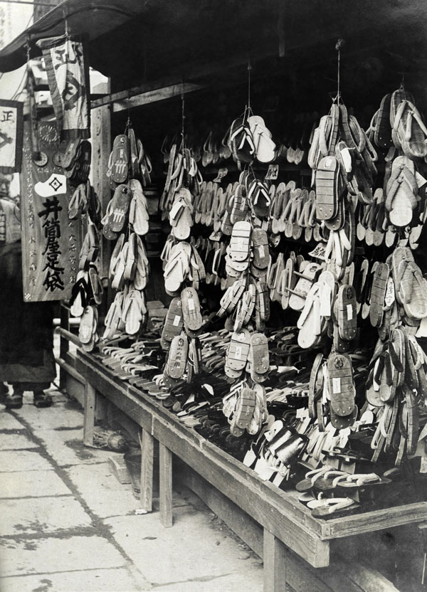 履物の大売り出し | ナショナル ジオグラフィック日本版サイト