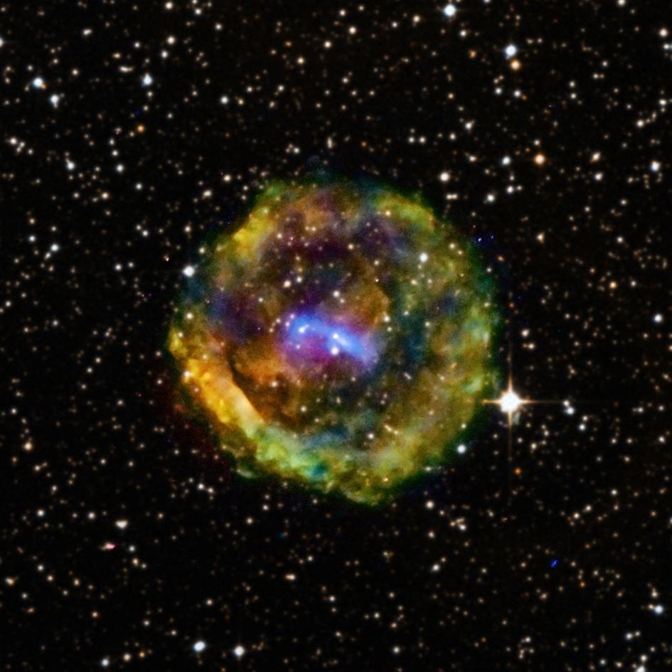 送料無料 通販 激安 今週の宇宙画像：謎の超新星、6万℃のプラズマ他 ナショナル | Z/X (ゼクス)