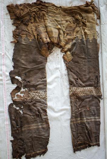 世界最古のドレス 5000年前のものと判明 ナショナルジオグラフィック日本版サイト