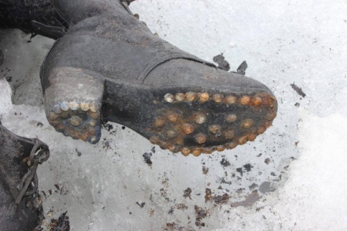 氷河で75年前の遺体 アルプスの融解著しく ナショナルジオグラフィック日本版サイト 氷河で75年前の遺体 アルプスの融解著しく ナショナルジオグラフィック日本版サイト