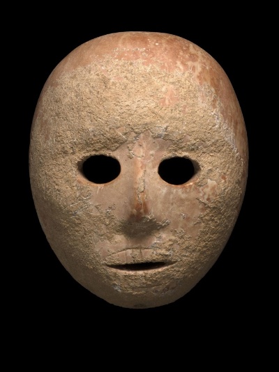 9千年前の奇妙な石仮面を発見 でも謎だらけ ナショナルジオグラフィック日本版サイト