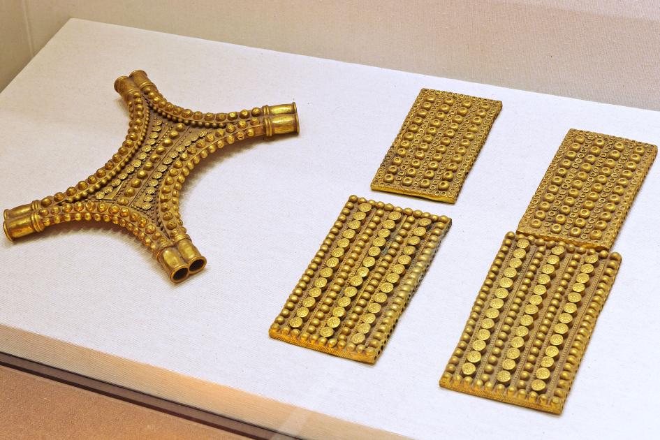 2700年前の謎の黄金財宝、起源を解明 | ナショナル ジオグラフィック