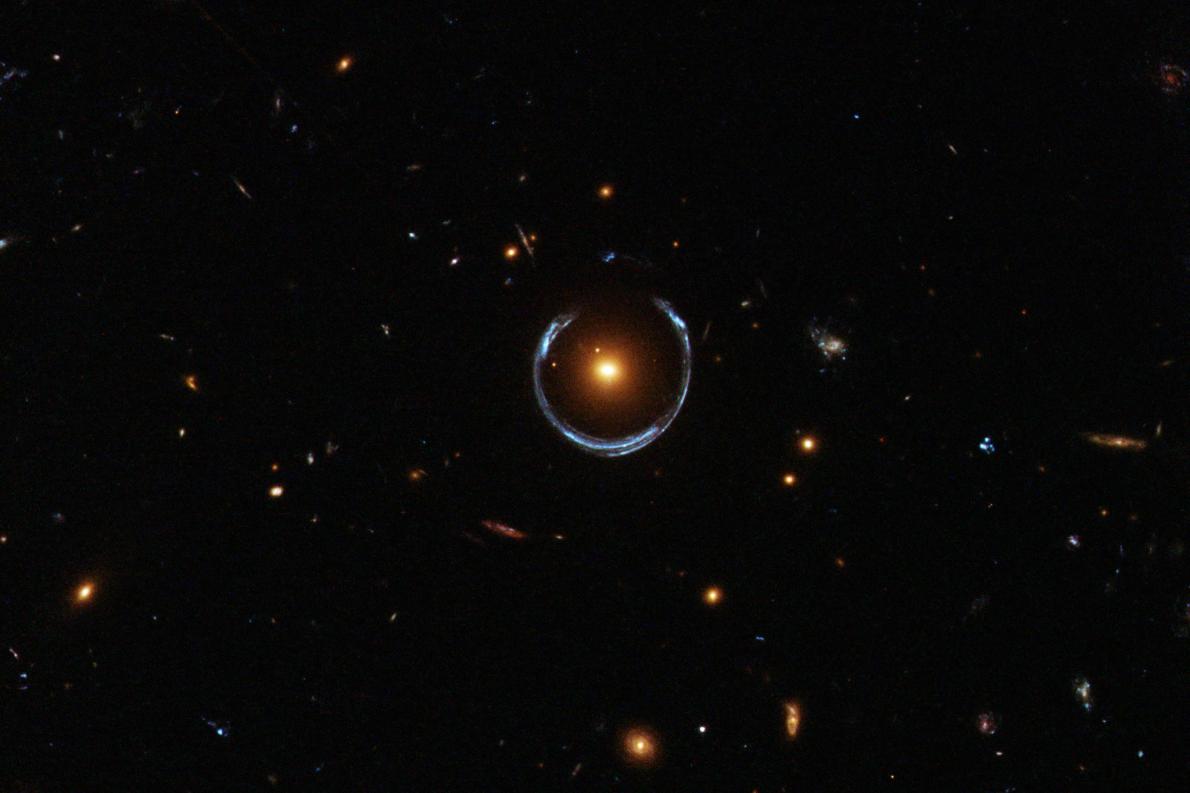 重力レンズ使った星の重さ測定に成功、ハッブル | ナショナル ジオ