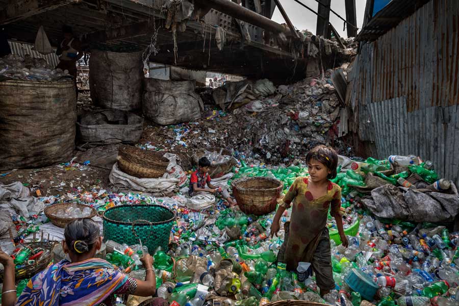 プラスチックごみ問題 アジアの責任は ナショナルジオグラフィック日本版サイト