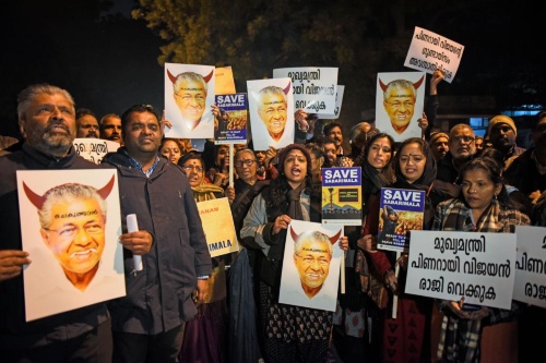 女人禁制 の寺で参拝めぐり暴動 5800人逮捕 ナショナルジオグラフィック日本版サイト