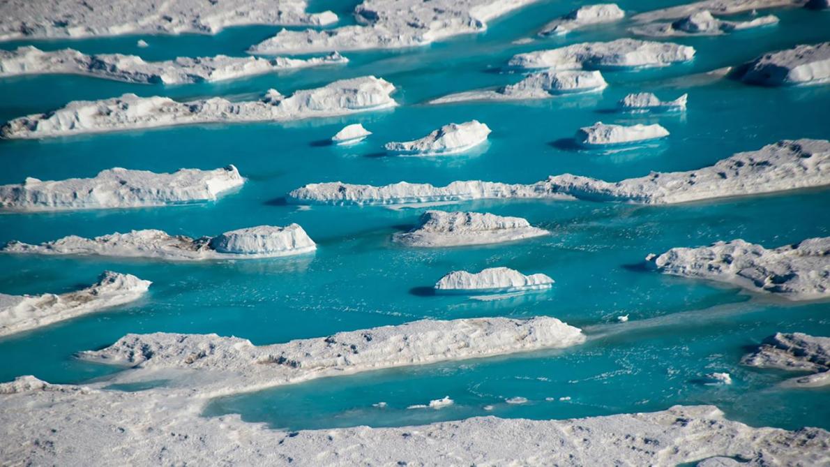 南極の棚氷が危ない 両面 攻撃の脅威 研究 ナショナルジオグラフィック日本版サイト