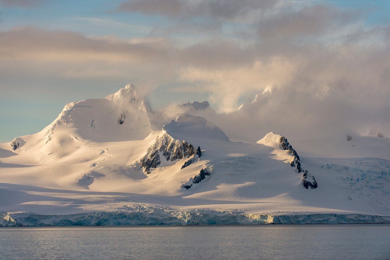 南極上空に 大気の川 失われる氷を補充していた 研究 ナショナルジオグラフィック日本版サイト