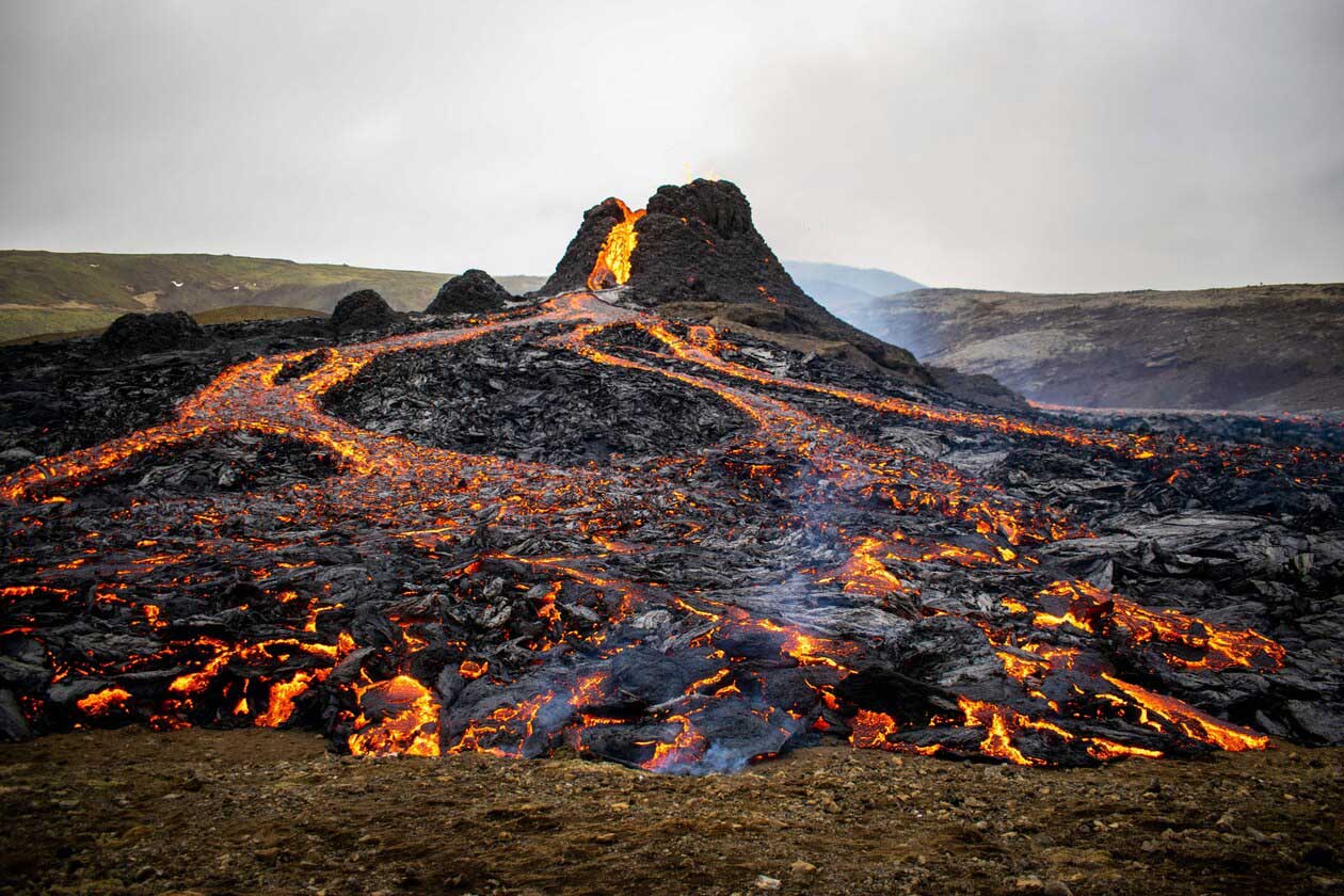 アイスランドの火山が800年ぶりに噴火 そのとき何が ナショナルジオグラフィック日本版サイト