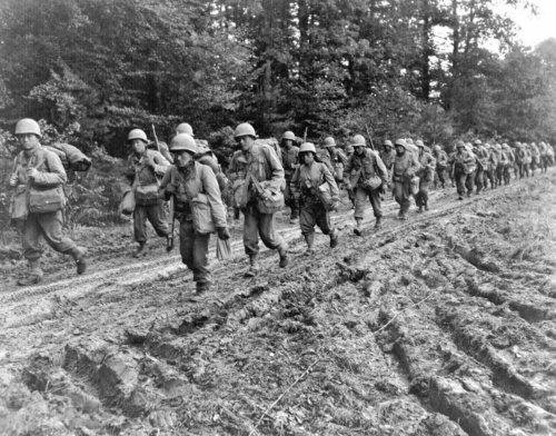 人種差別とも祖先の国とも戦った、米国日系二世の第二次世界大戦ナショナルジオグラフィック日本版サイト