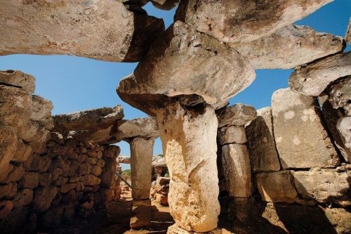 古代の地中海、メノルカ島にひっそり栄えた巨石文化とはナショナルジオグラフィック日本版サイト