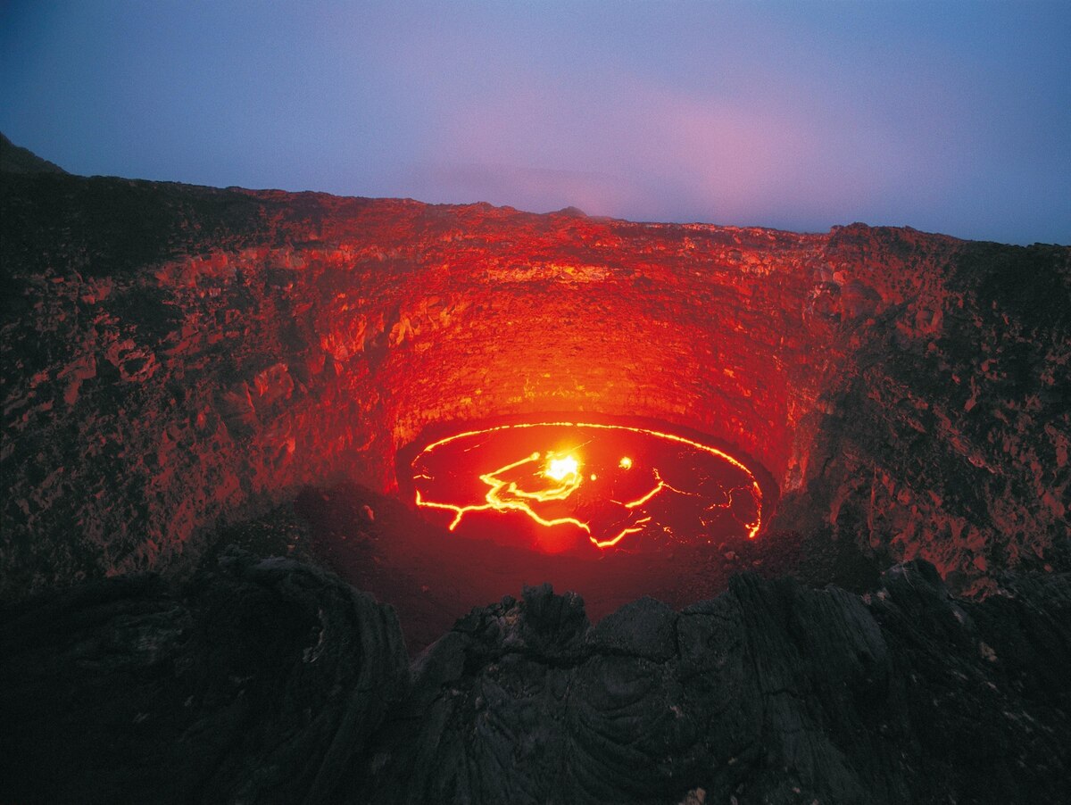 アフリカ大地溝帯火山: あふりかだいち – KBOUG