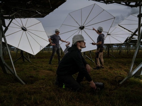 ドイツ、デュッセルドルフ郊外に建設されたDAWNの施設。 (Photographs by Davide Monteleone)