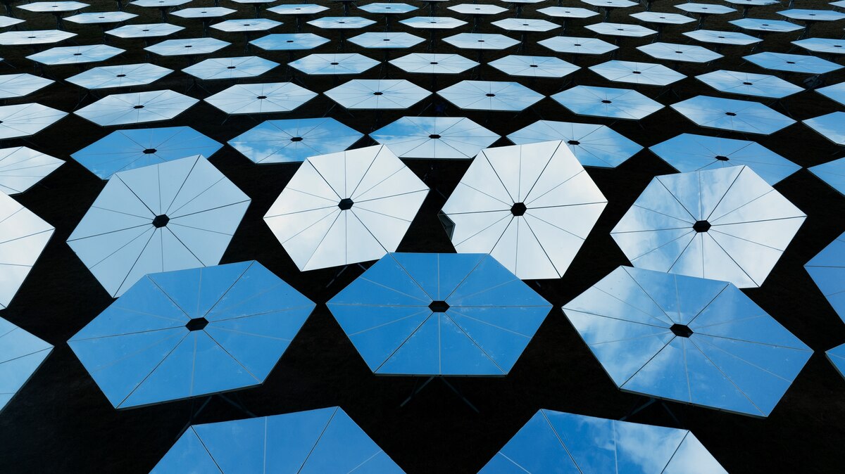 ドイツ、デュッセルドルフ郊外に建設されたDAWNの施設。 （Photographs by Davide Monteleone）