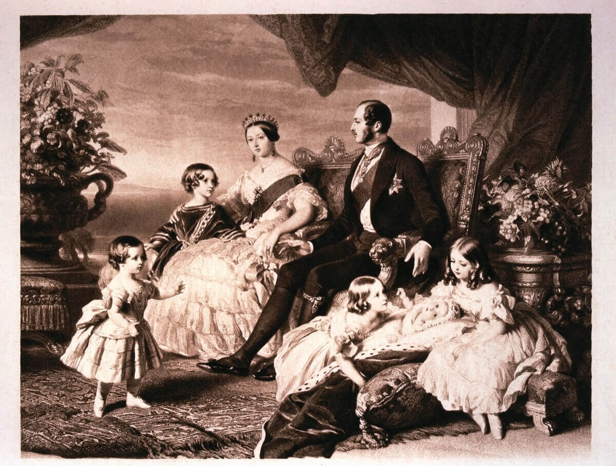 1846年、ビクトリア女王とアルバート公、そして5人の子どもたち。（Photograph by Glasshouse Images, Alamy Stock Photo）