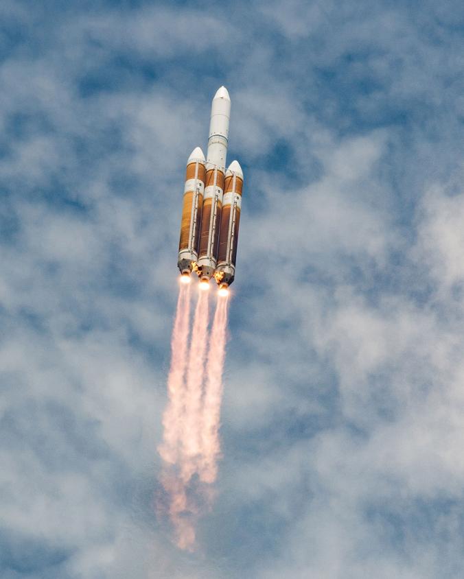 16歳の少年が撮ったドラマチックなロケット打ち上げ写真 ナショナルジオグラフィック日本版サイト