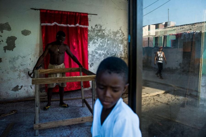 世界で最も人口密度の高い島 写真26点 ナショナルジオグラフィック日本版サイト 世界で最も人口密度の高い島 写真26点 ナショナルジオグラフィック日本版サイト