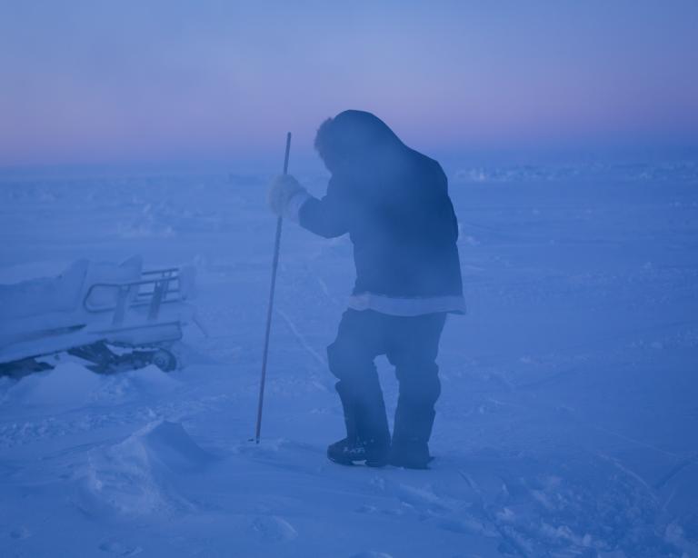 北極圏のイヌイット 極夜のなかの彩りある暮らし 写真13点 ナショナル ジオグラフィック日本版サイト