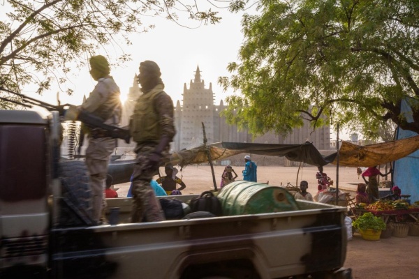 【ギャラリー】イスラム過激派vs自衛団 マリ紛争の現場 写真15点(写真クリックでギャラリーへ)