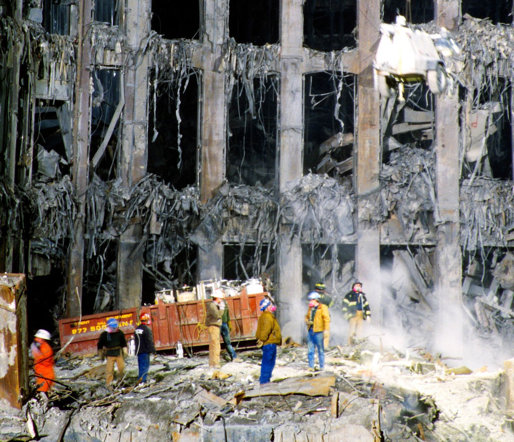 貴重品]ニュ−ヨ−クツインタワー(テロ爆破ビル崩壊前画像)掛布