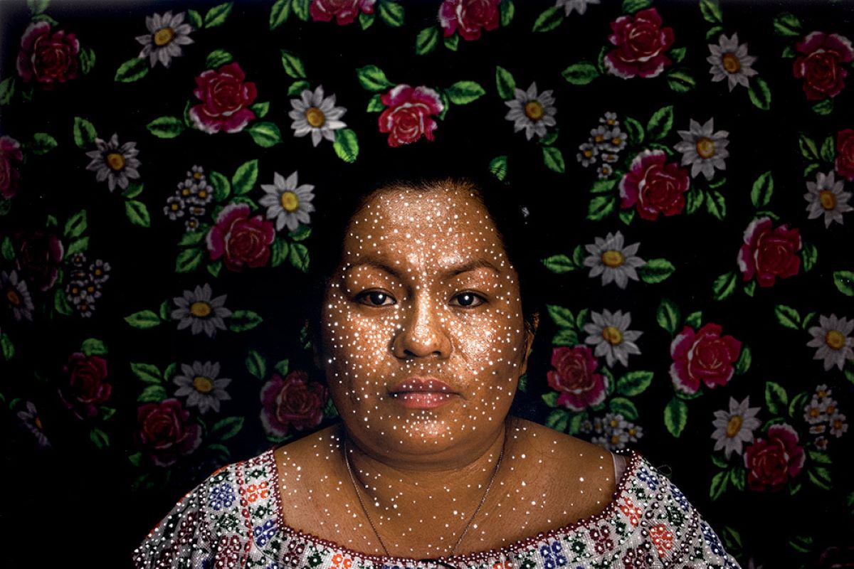 先住民たちの暗く苦しい歴史に光を与える | ナショナル ジオ