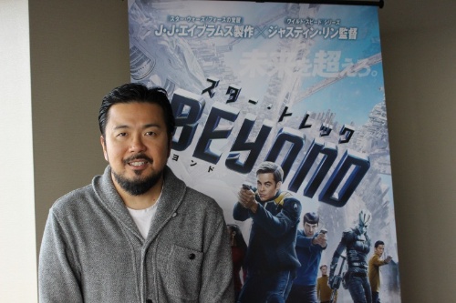 科学に基づいてないとダメだ スター トレック Beyond のジャスティン リン監督に聞いてみた ナショナルジオグラフィック日本版サイト 科学に基づいてないとダメだ スター トレック Beyond のジャスティン リン監督に聞いてみた ナショナルジオグラフィック日本版サイト