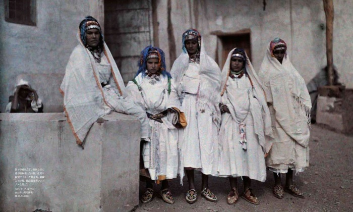 100年前の写真で見る 世界の民族衣装 サンプル画像④